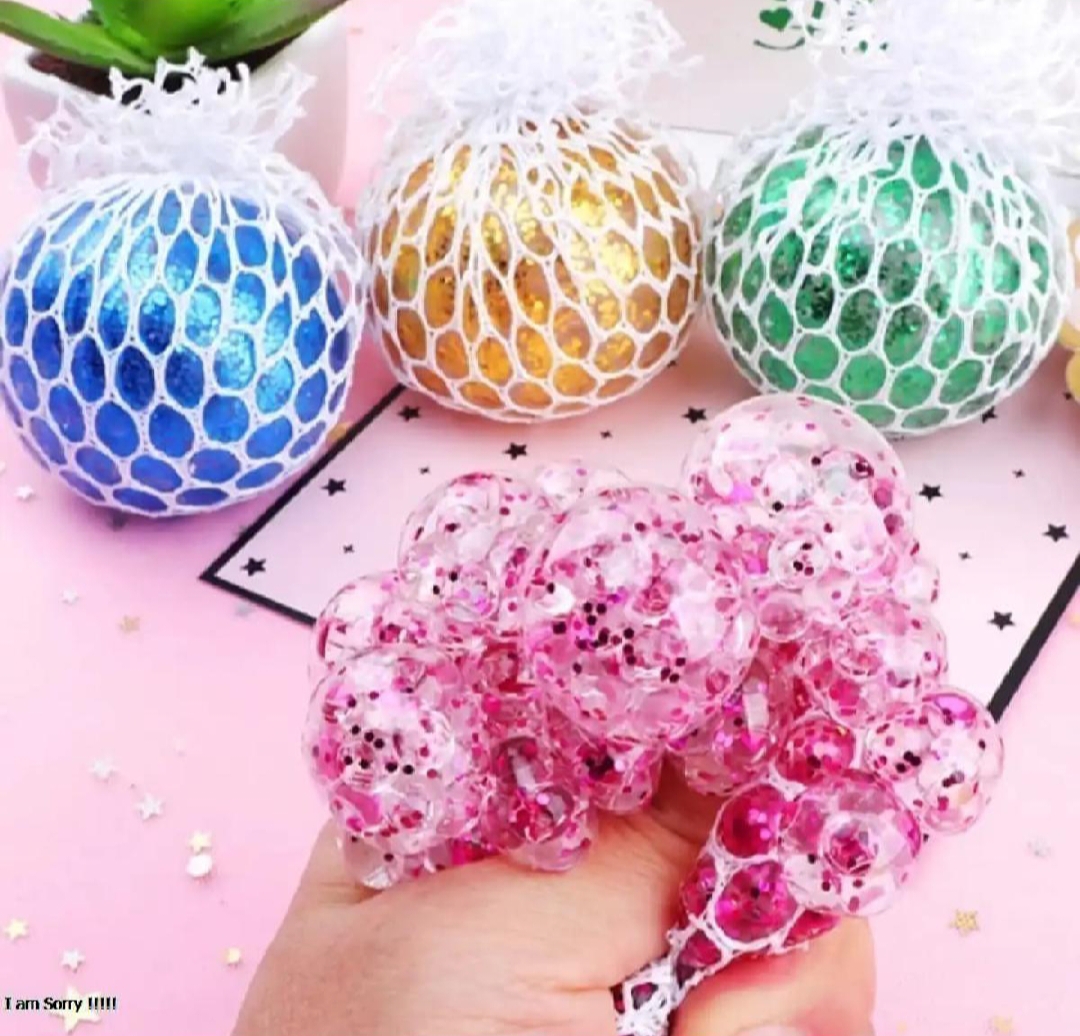 Squishy mesh ball,Colorful Squishy Mesh Balls Stress Ball Toys Color Changing, Squeeze Stress Balls for Teens Kids, Stress Relief Balls for Easter Stocking, Stress Relieve Balls Color Change (Green/Yellow/Blue/Purple)