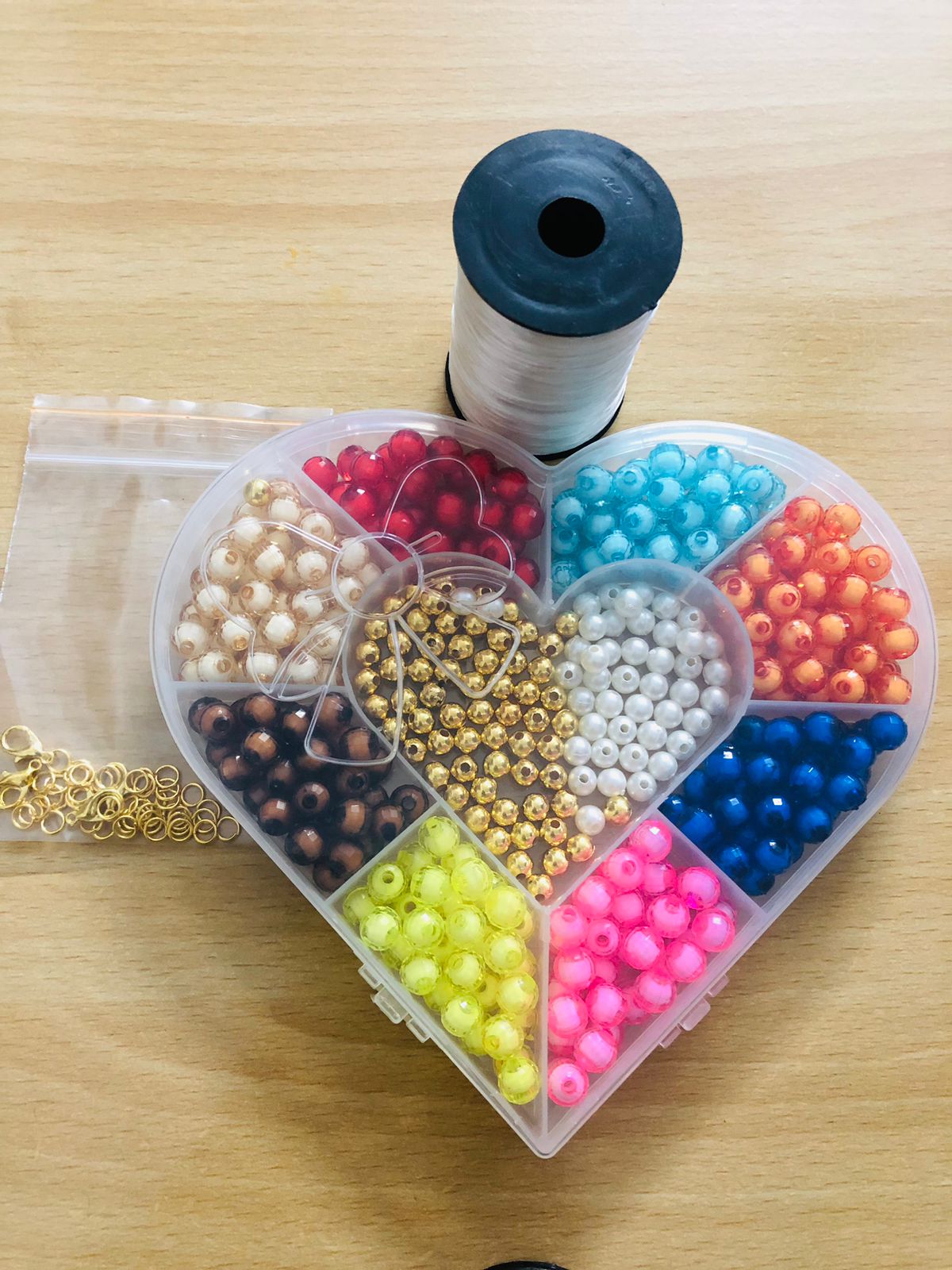 Heart Shape DIY Beads Box with Elastic Thread Roll and Asseccories