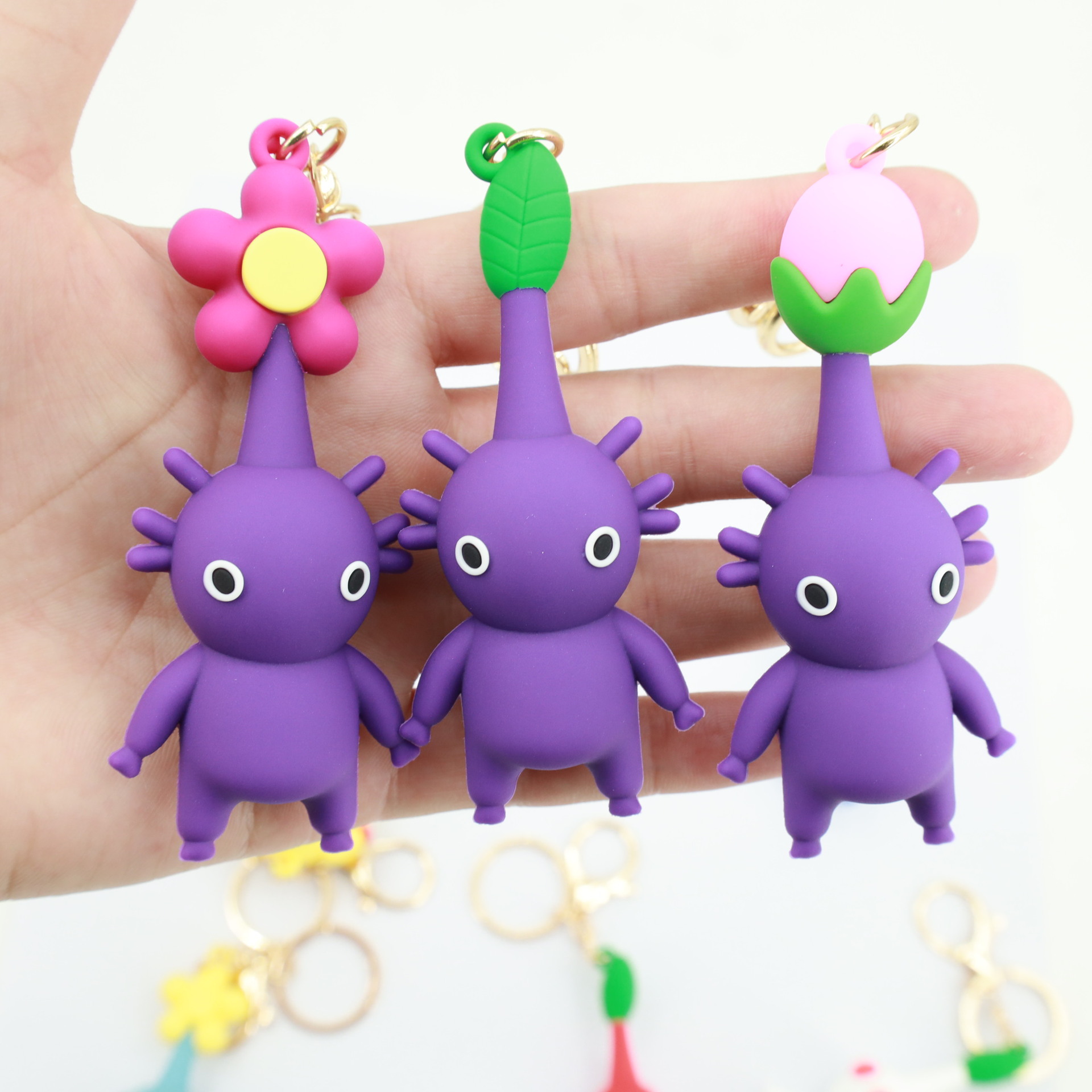 Anime Game PIKMIN Action Figure PVC Keychains Collection Model Doll Toy for Children 