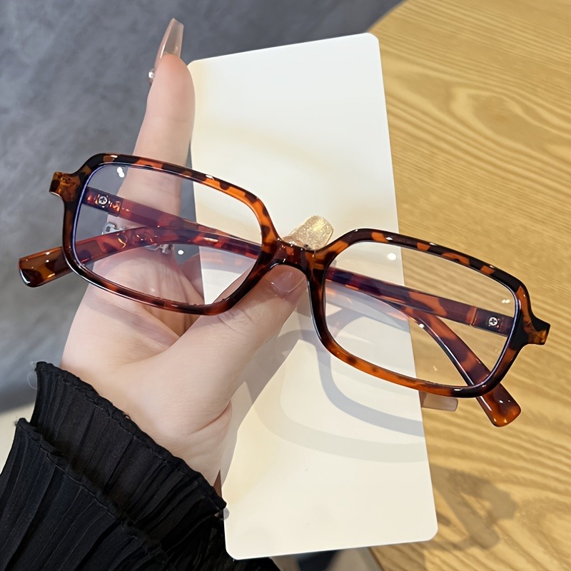 New Fashionable Small Box Retro Women's Fashion Glasses Anti Blue Light and Anti Radiation Glasses