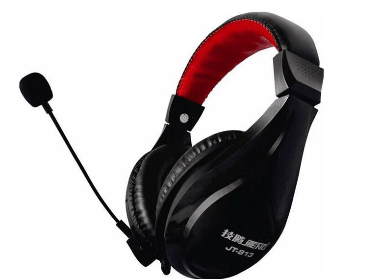 Headphones for health harm. Не подключаются наушники к ноутбуку проводные. Наушники aec. Не определяет наушники. Человек слушает музыку эстетика.
