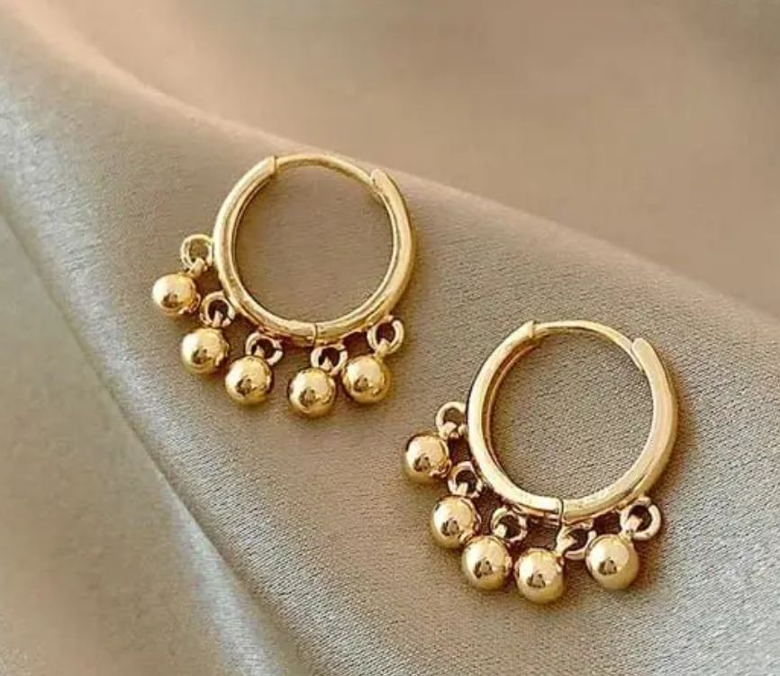 Unique Golden earrings for ladies