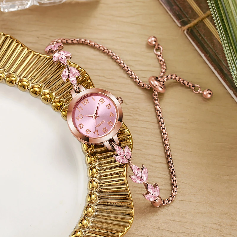 Elegant Arabic Dial Women Watches Luxury Rhinestone Bracelet Strap Ladies Quartz Watch Relogio Feminino Clock （Without Box）