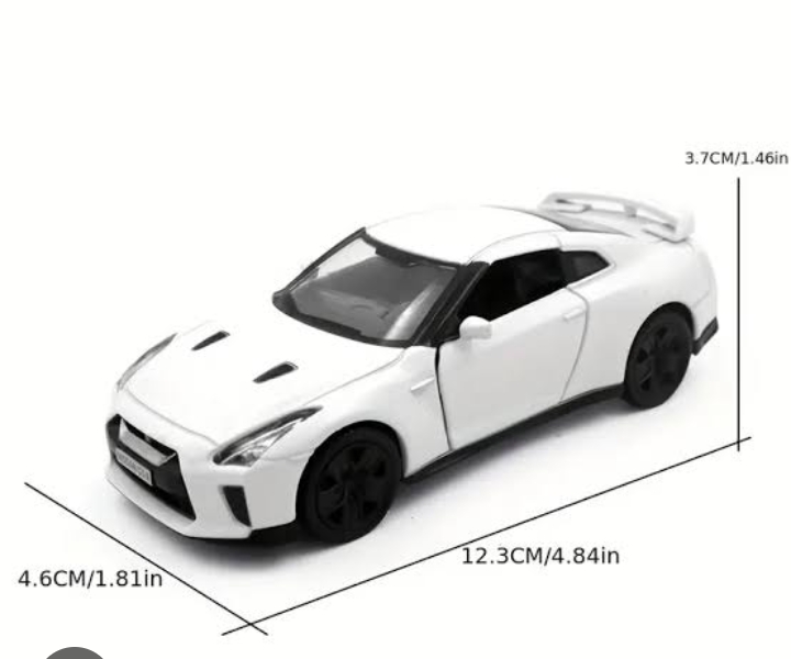 Nissan GTR R35 Diecast Car Model, White, Openable Doors and Hood, Pull-Back Action