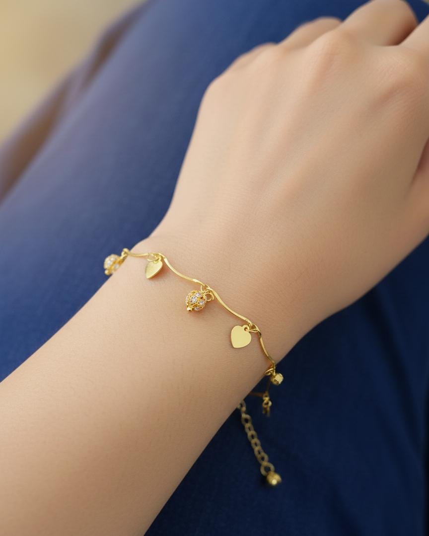 Beautiful Golden Heart charm Anklet Payal friendship bracelet for couples, best friends, girls, Cute Golden Chain Payal Pazeb Anklet Bracelet for Girls Women, Anklet Payal for girl Gold Simple Foot Bracelet