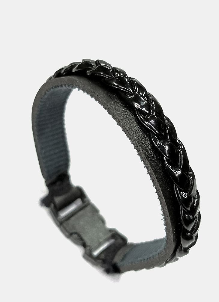 1ps/Men's Fashion Hand made Braid braclet i /Stylish  Fine Quality comfortable Braid  Braclets For Menand Boys