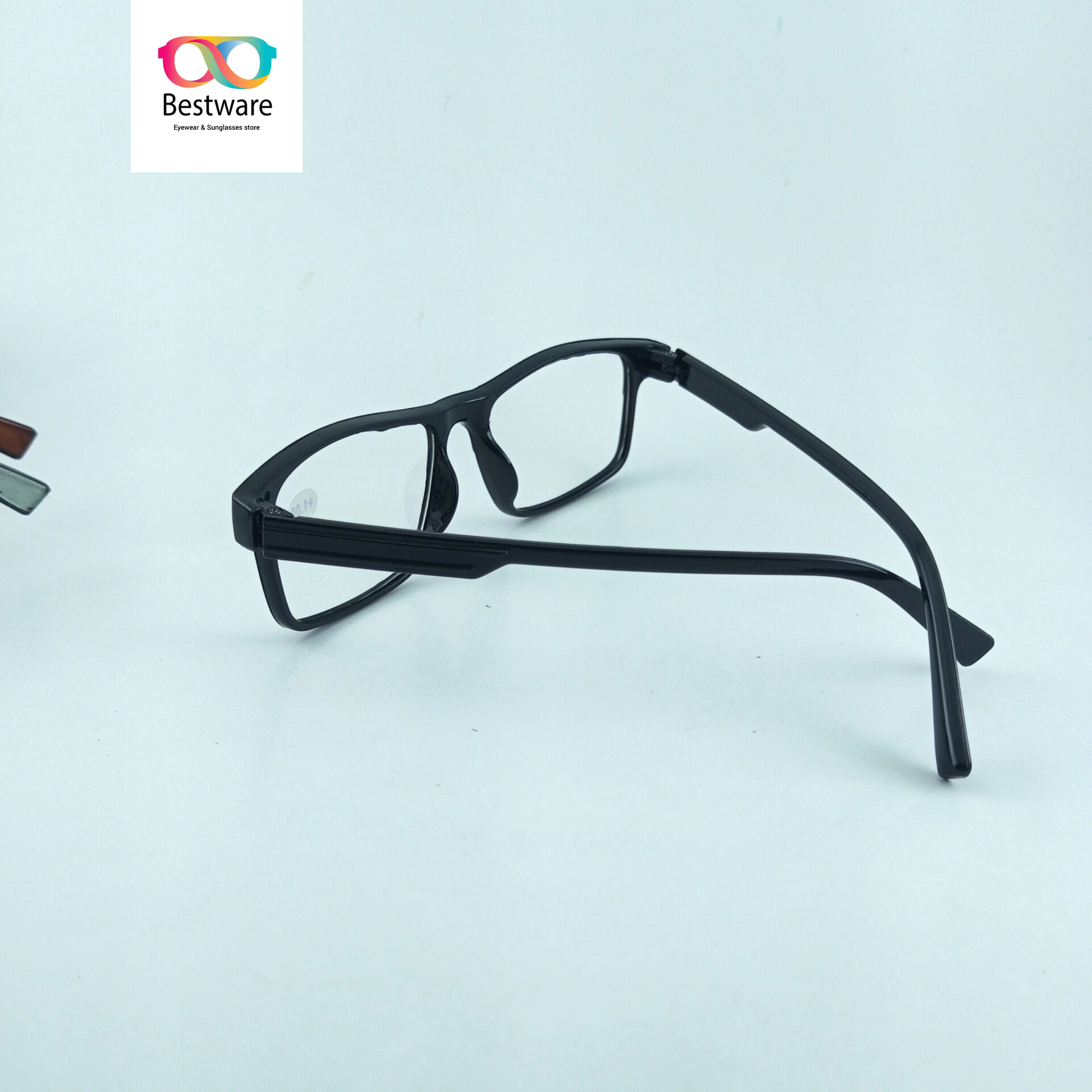 New Reading Glasses for Men Women. Near Vision Glasses for Women Men. High quality Glasses. Prescription Glasses for Near Vision. Light weight unbreakable glasses for men women. Perfect Fit new elegance Design. Reading glasses.