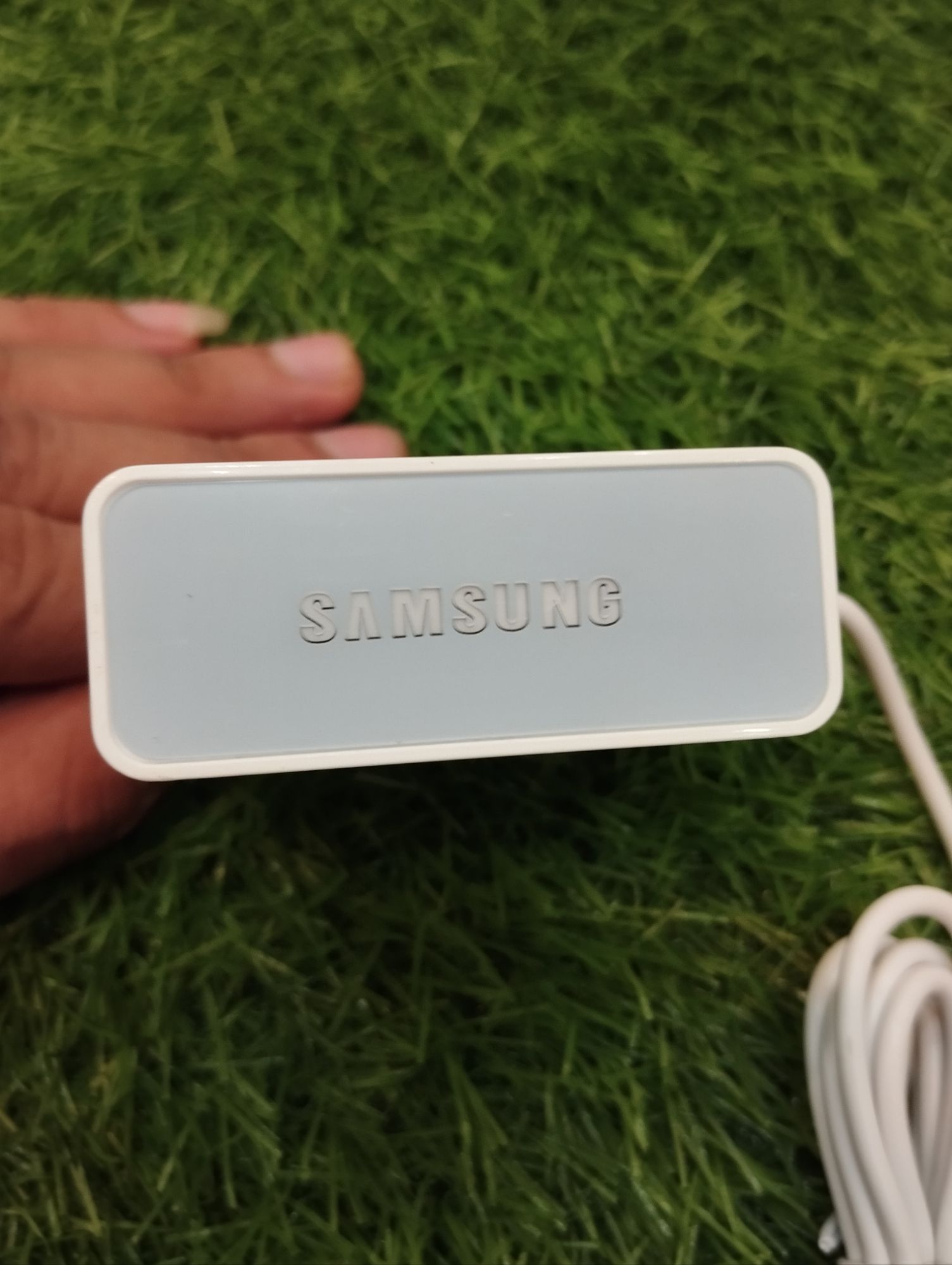 Samsung 2 pod charger 2.0 impair fastest USB pod 3 in 1 charger for all mobile supporting price in Pakistan