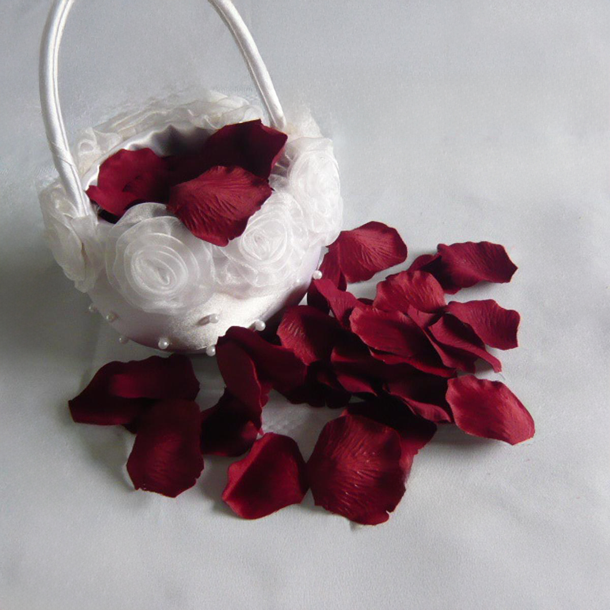 Artificial Red Flower Petals Pack, Perfumed Home Decoration for Rooms and Living Areas