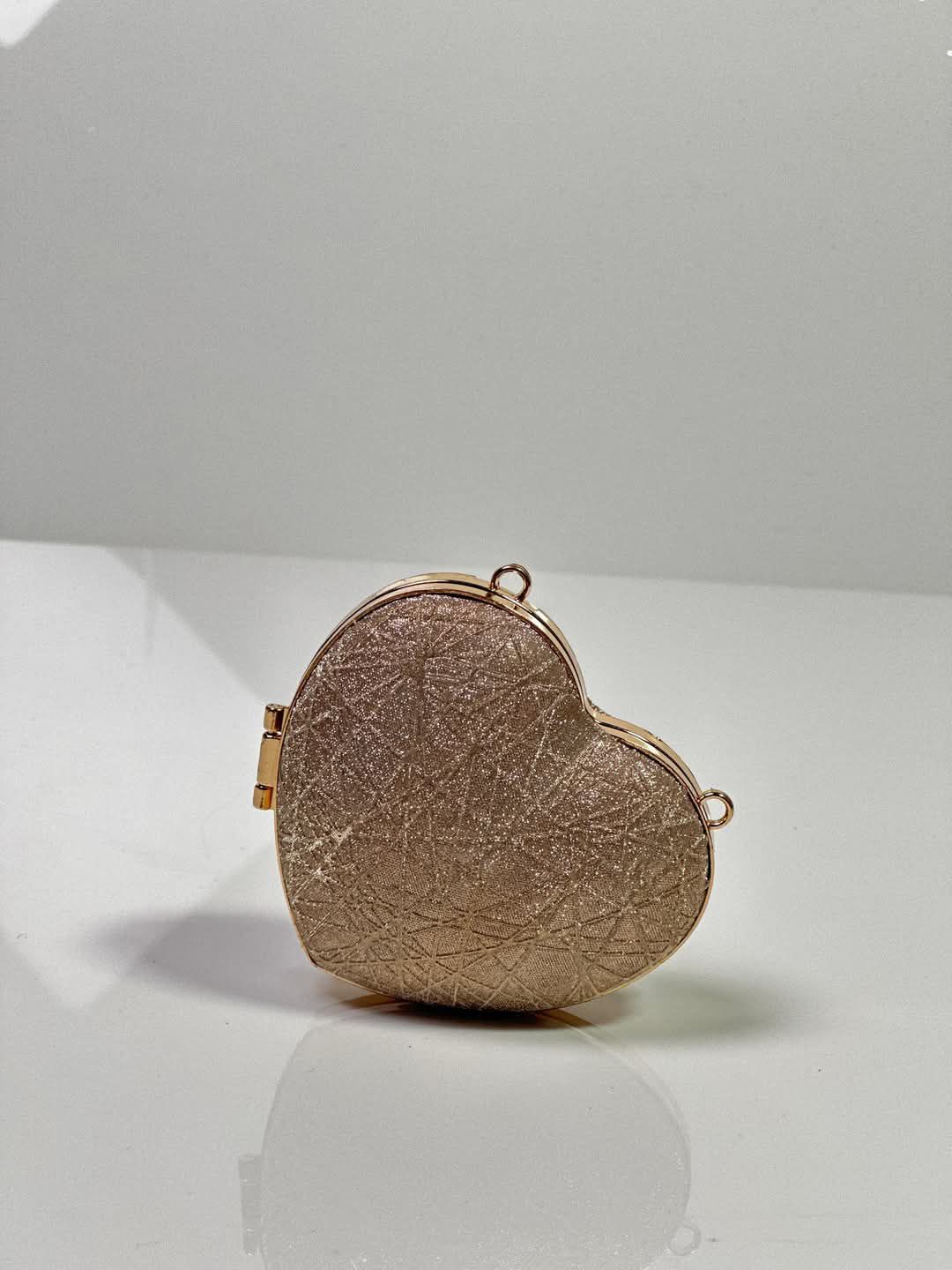 Sparkly Heart Shaped Clutch Bag – Glitter Evening Party Purse for Women