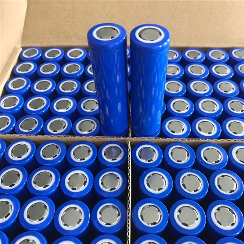 Premium 18650 Lithium Ion Battery Cell 3.7V to 4.2V Rechargeable | Used but Tested 2000-2600mAh Capacity | Branded Samsung LG Sony Panasonic & More | High Quality Li-ion Power Cell for DIY Power Bank, Solar, E-Bike, LED & Electronic Projects Good Battery