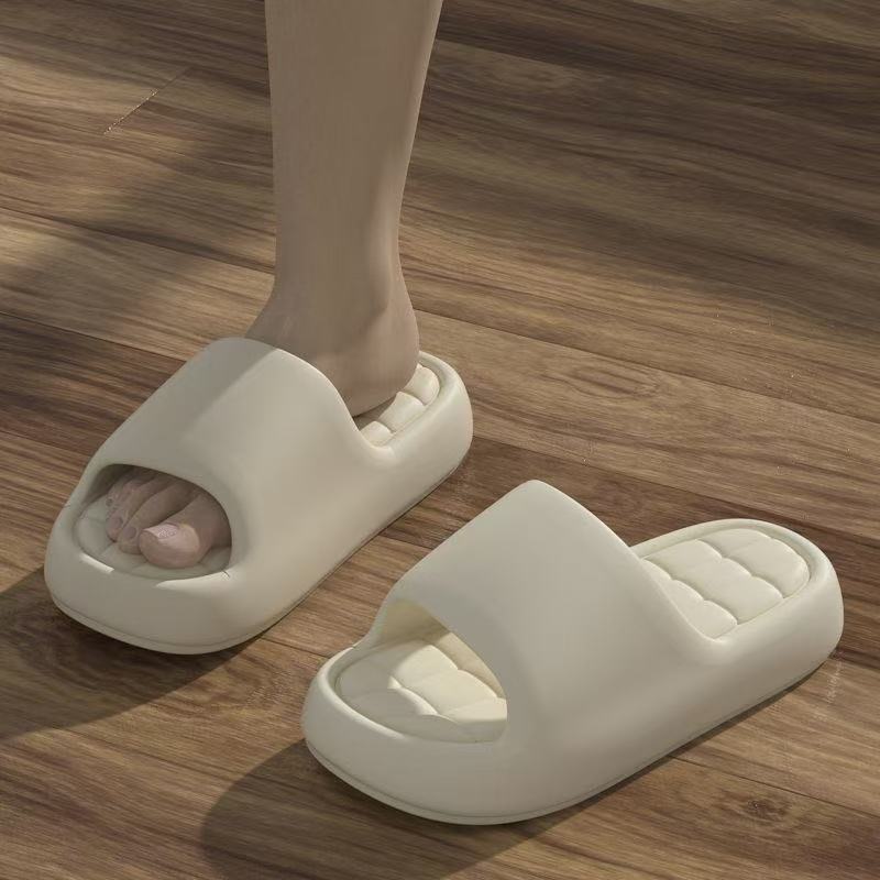 Women Summer Slippers Bathroom Shower Shoes Thick Soft Sole Non Slip House Slippers Men Fashion Lightweight Beach Sandals