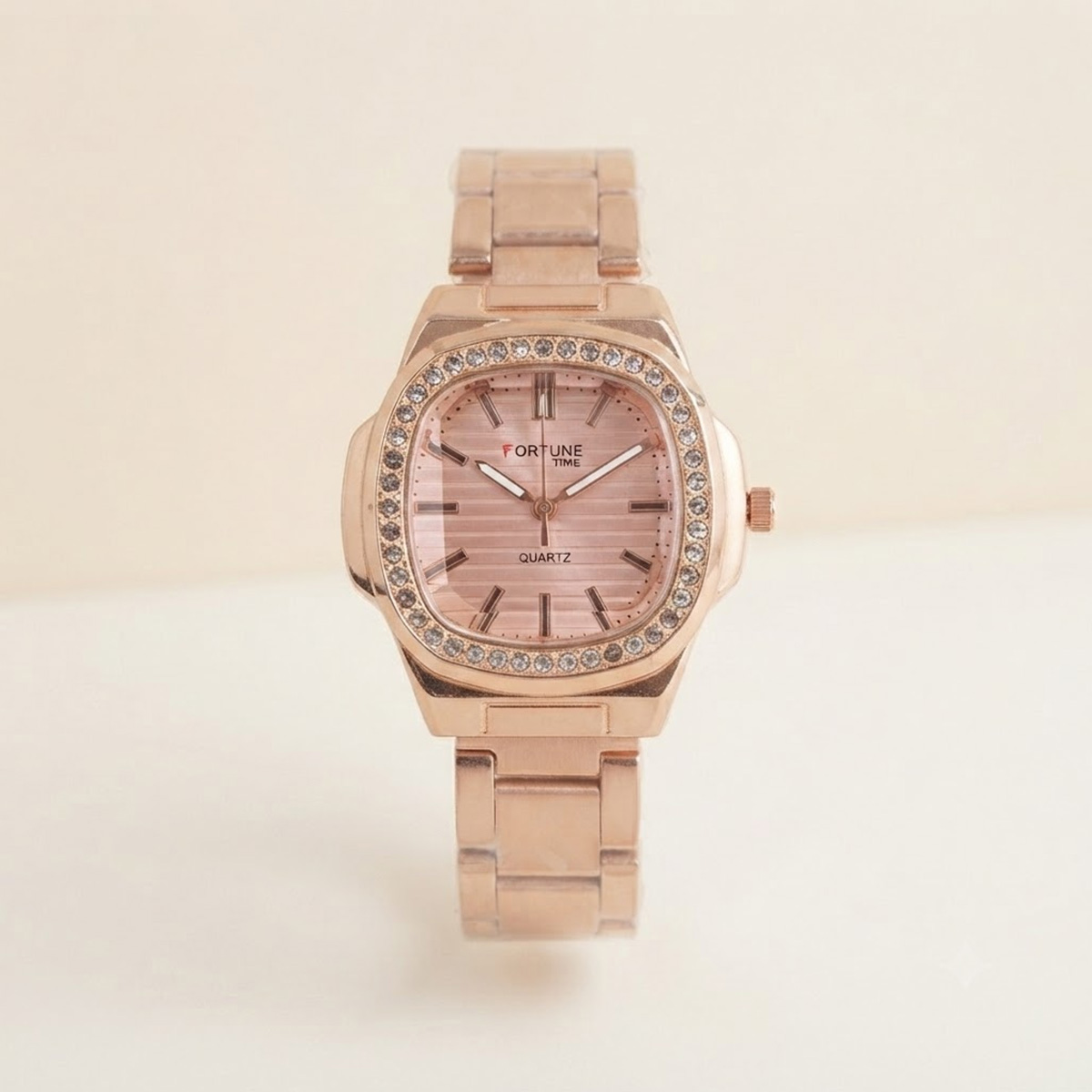 Luxury Chain Analog Watch for Girls/Women with Out Box.