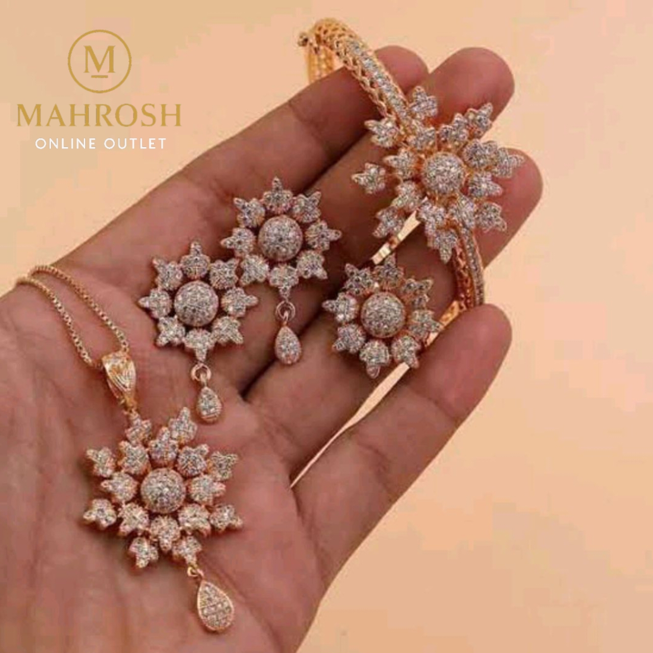5 Pcs Combo Set Golden  Flower Design Locket Chain Earring Adjustable Ring And Openable Bangle  For Women Jewellery