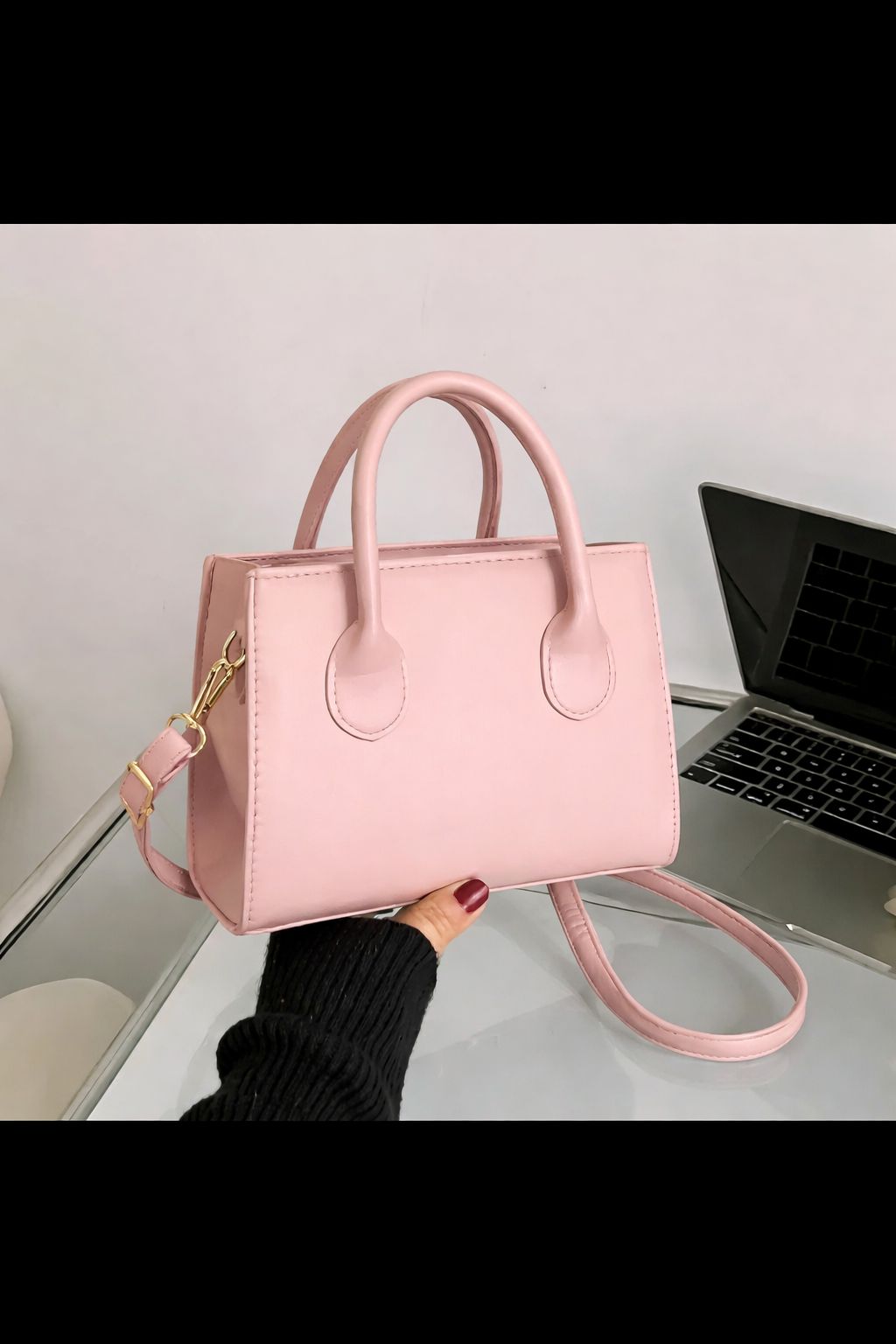 Popular Square Handbag Shoulder Crossbody Bag.ladies handbag
women handbag
black handbag for women
shoulder bag women
crossbody bag women
mini tote bag
fashion handbag
stylish ladies purse
designer handbag women
