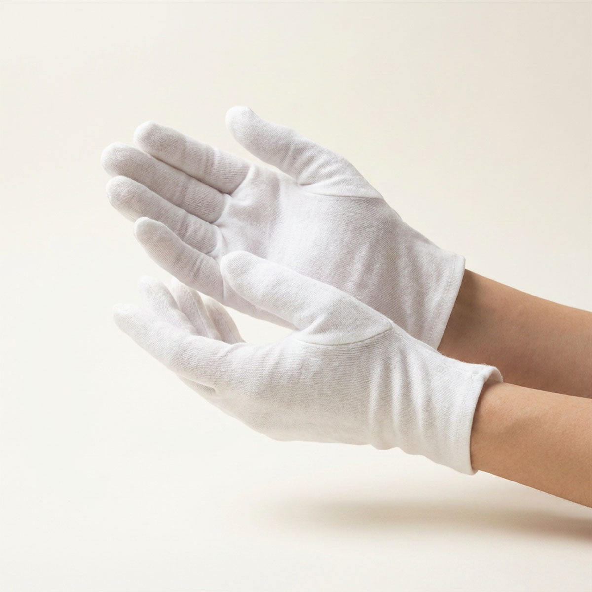 Cotton Inner Training Gloves For Sports and Cycling Breathable Comfortable Material Protects Hands During Workouts