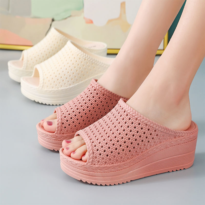 Sporty Tenure Women Slides Casual Flip Flops EVA Material Best Quality Slippers for Ladies