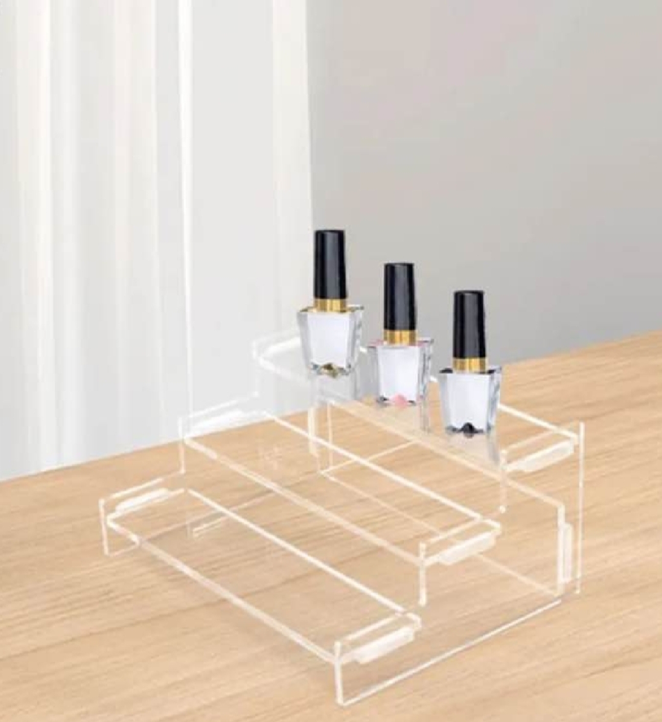 Clear Acrylic Display raiser perfume stand /Makeup stand /Nai polish stand