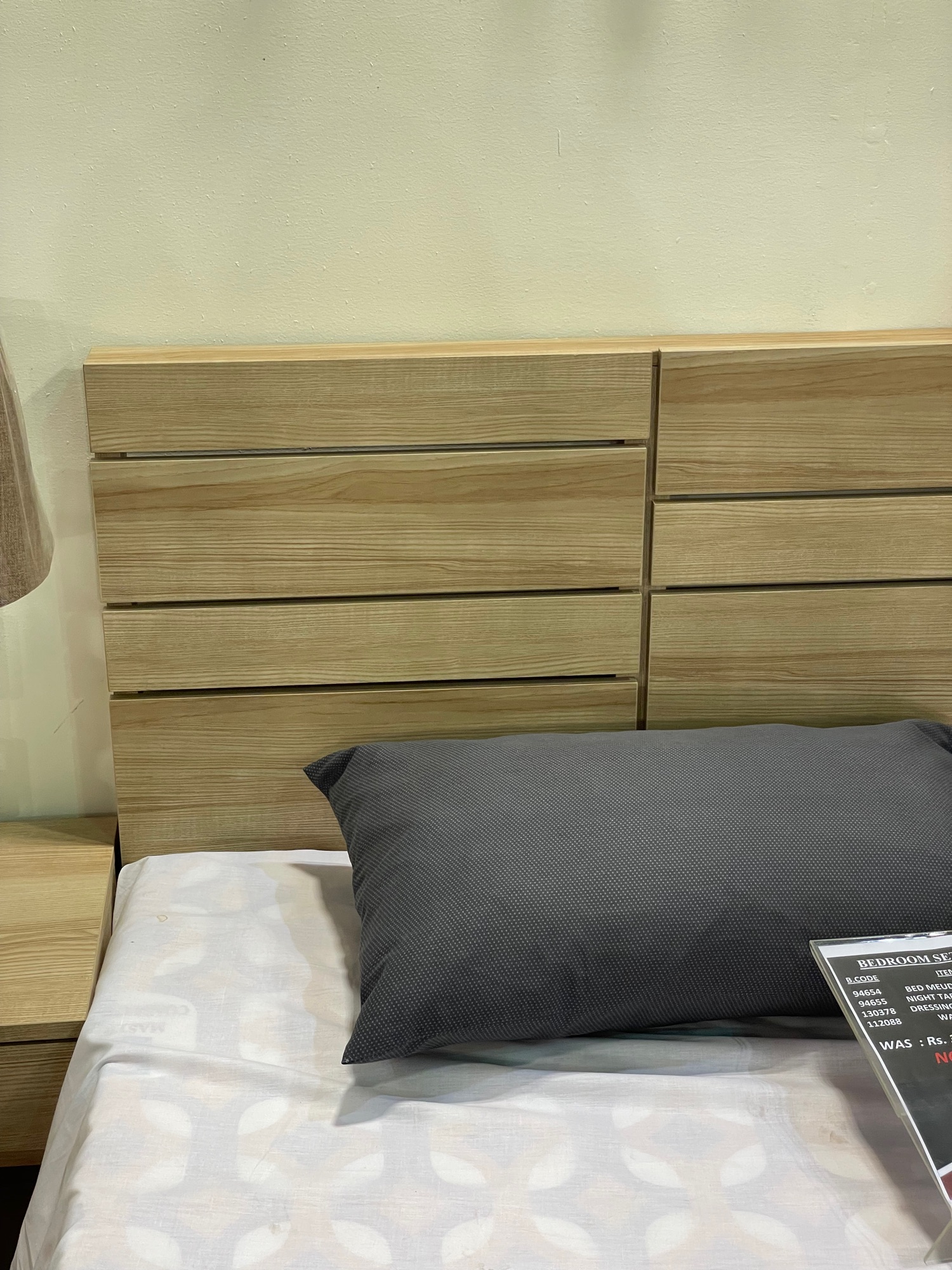 Single bed ,teak single bed ,4 by 6.5 full size