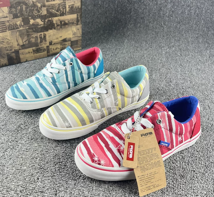 OFF SEASON SALE Kids Non-slip Tennis Cricket Winter outdoor shoes jogger casual sneakers boots