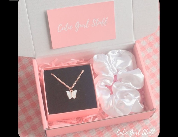 Cute Girls Gift Box Set – Butterfly Necklace with Scrunchie | Aesthetic Jewelry Combo | Birthday Gift for Girls & Women