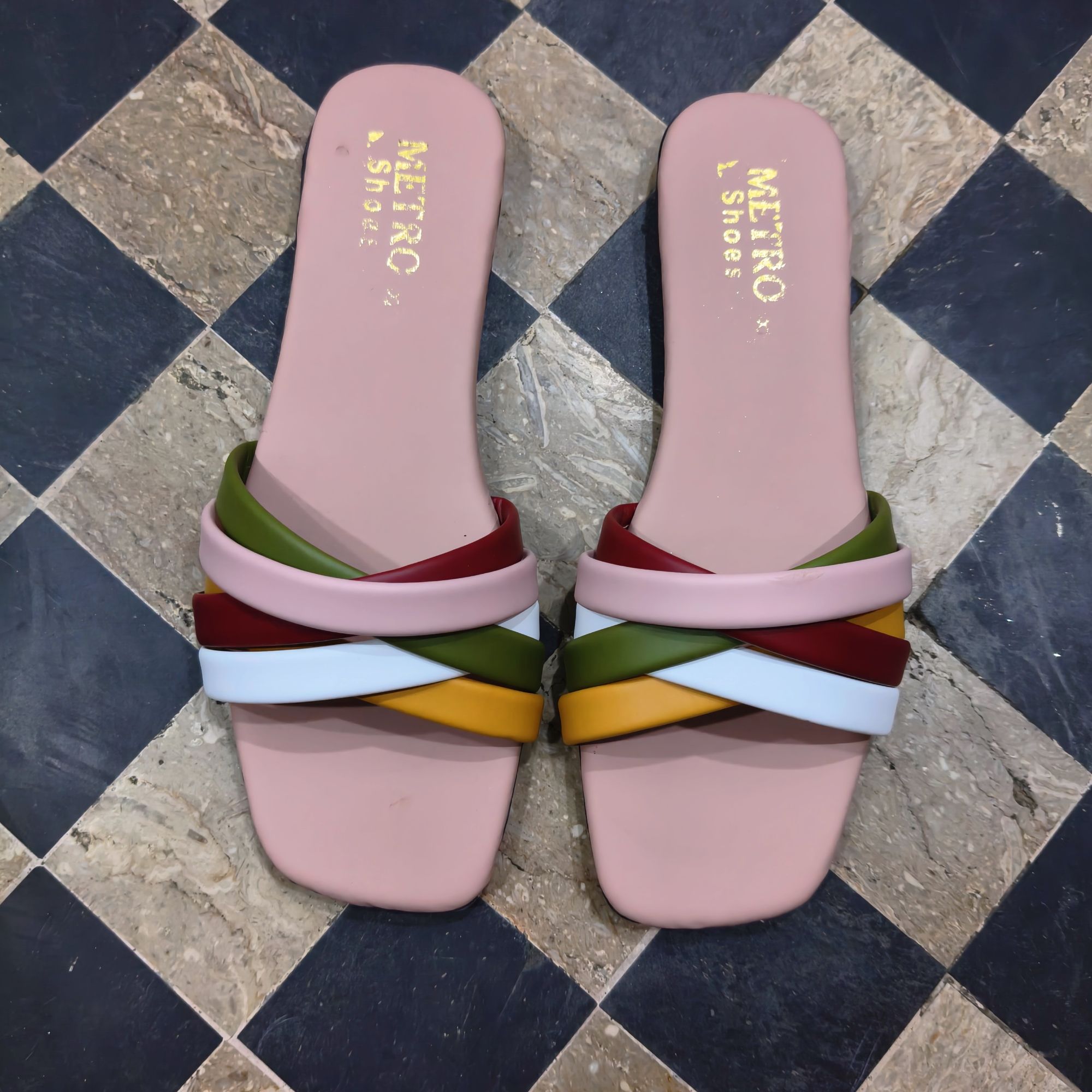 Stylish New Fancy Women's Slippers High Quality