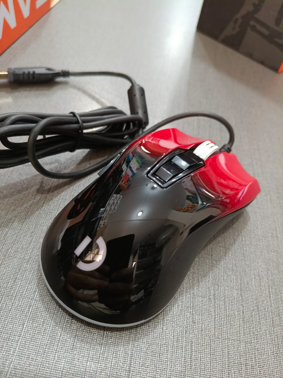 OUSAID D203 Gaming Mouse  Camouflage Edition specifically designed for playing PUBG Adjustable DPI: Features a range of 800 to 6000 DPI, with a default of PUBG Mode: Users can hold to a dedicated PUBG game mode PAK FF