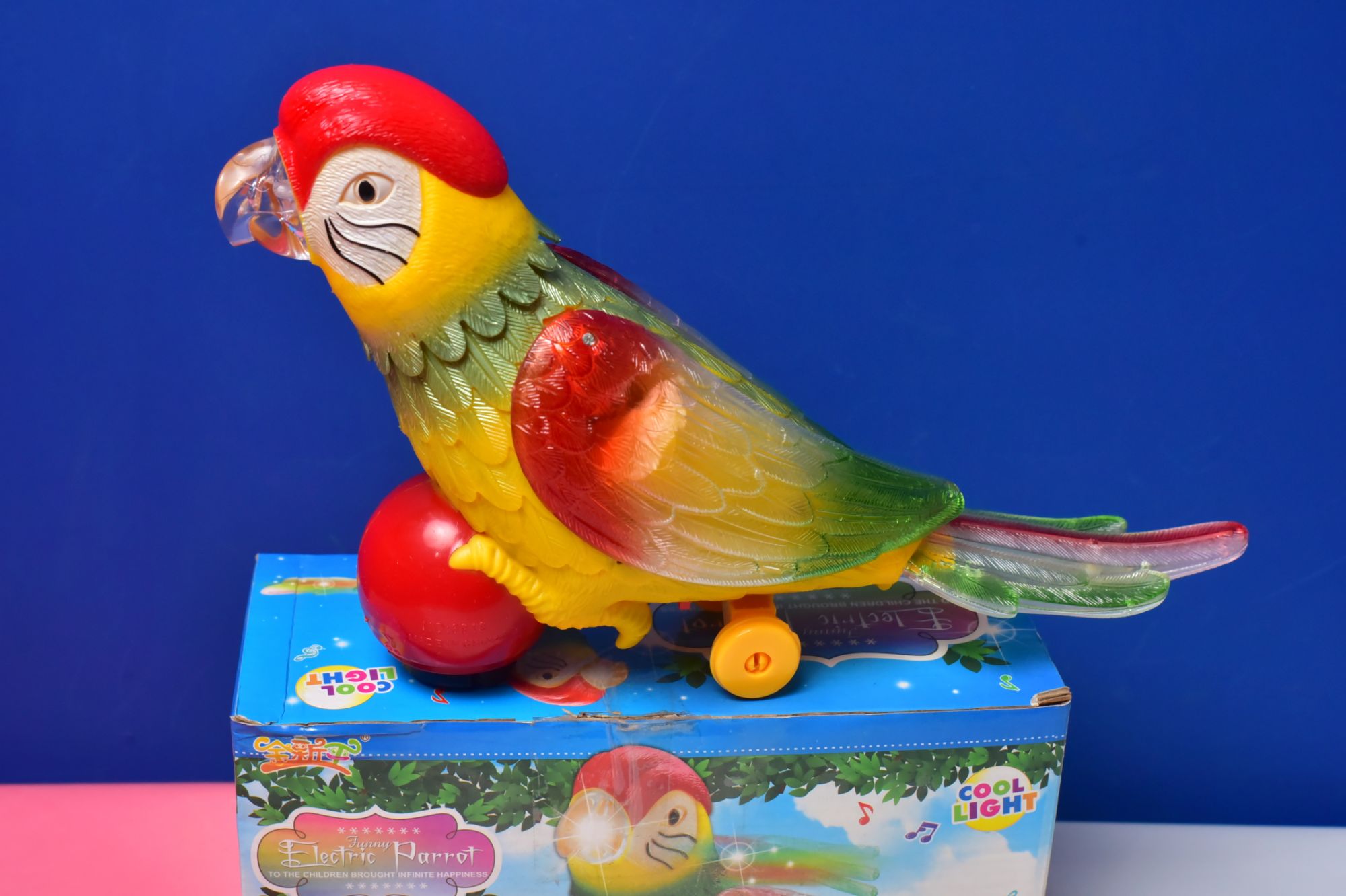Parrot Model Toy Colorful Lighting and Dynamic Music Original Vocal Battery Operated