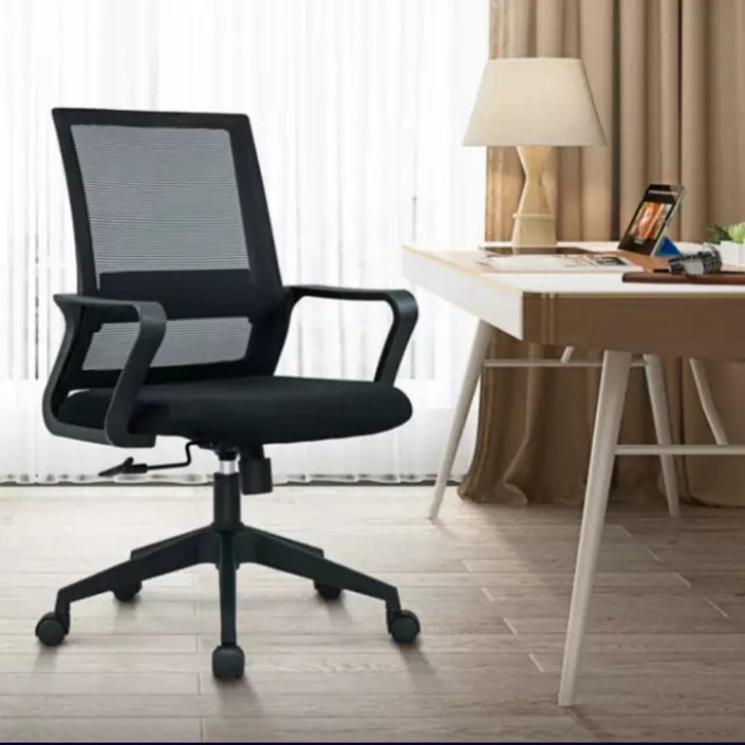 mesh staff office chair , ergonomic comfortable, breathable and stylish office chair , visit chair ,staff chair .