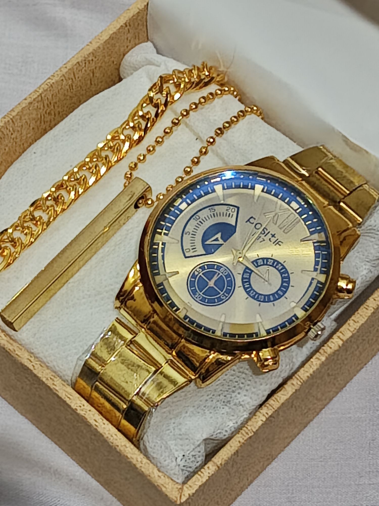 4pcs/Men's Wedding WatchJewelry Set -Tip Fashion Luxury Golden Quart Watch+3D Bar Stick Locket+Titanium Ring +Braclate For Men -Wedding/Engagement Watch Deal For Men/Boys