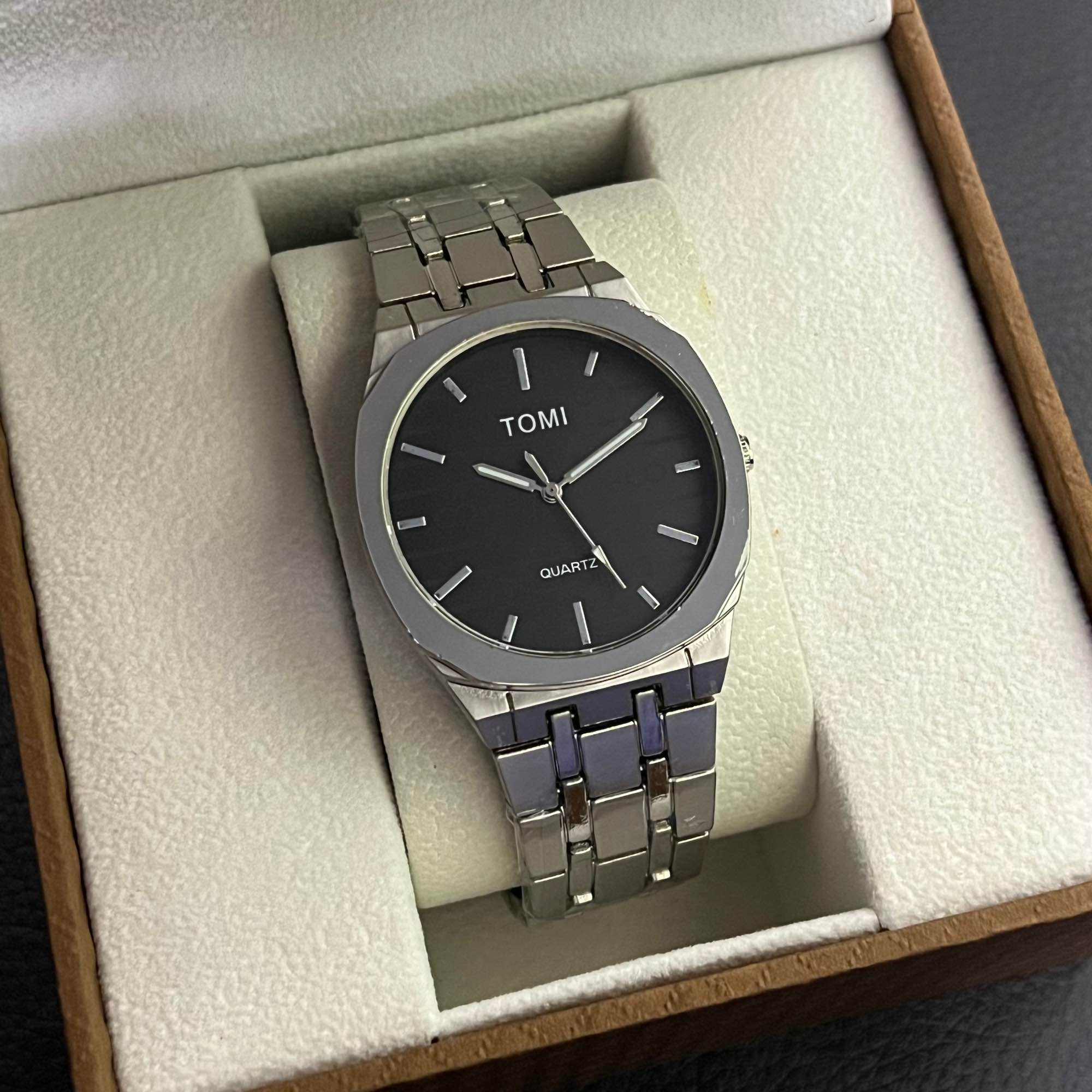 TOMI Luxury Quartz Watch for Men -Octagonal Dial, Casual & Business Men's Wrist Watch