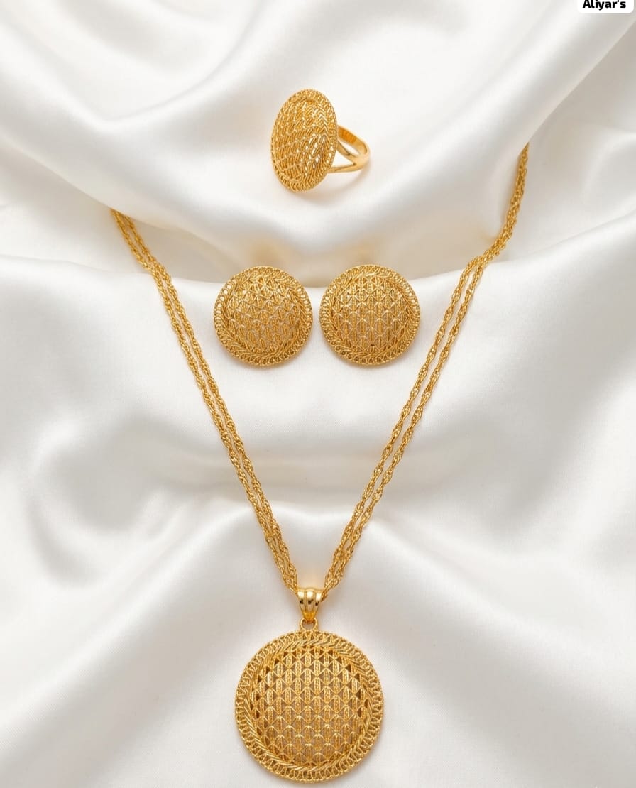 gold coin pendant set
