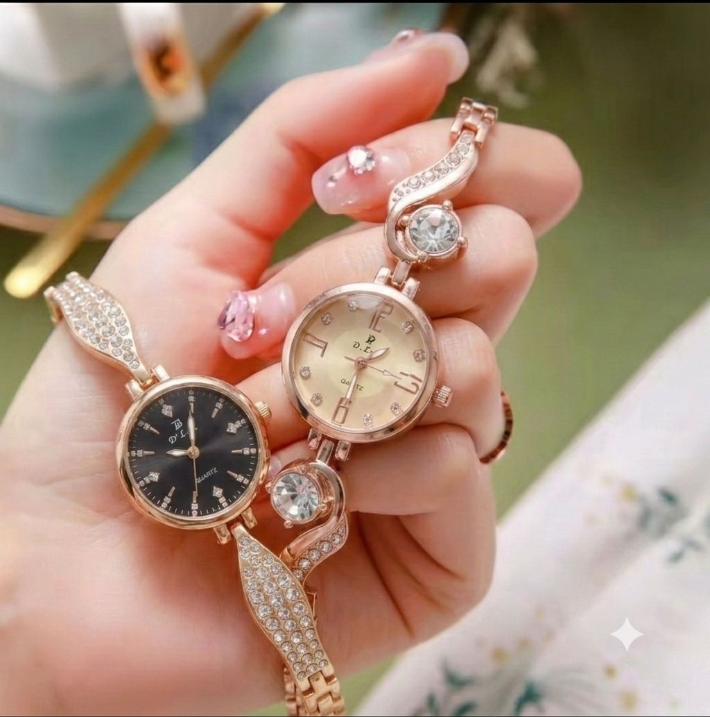 Watch for Girls and Watch for Women Luxury Diamond Ladies Watch | Fancy Crystal Rhinestone Quartz Bracelet Watches | Elegant Party Wear Chain Wristwatch | Fashion Jewelry Bling Timepiece Gift for Her | Rose Gold, Silver, Black and black dial watch
