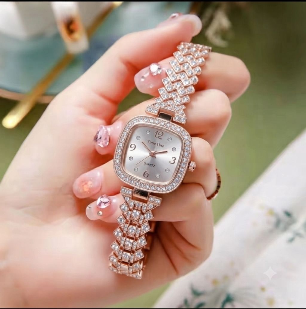 Watch for Girls and Watch for Women Luxury Diamond Ladies Watch | Fancy Crystal Rhinestone Quartz Bracelet Watches | Elegant Party Wear Chain Wristwatch | Fashion Jewelry Bling Timepiece Gift for Her | Rose Gold, Silver, Black and black dial watch