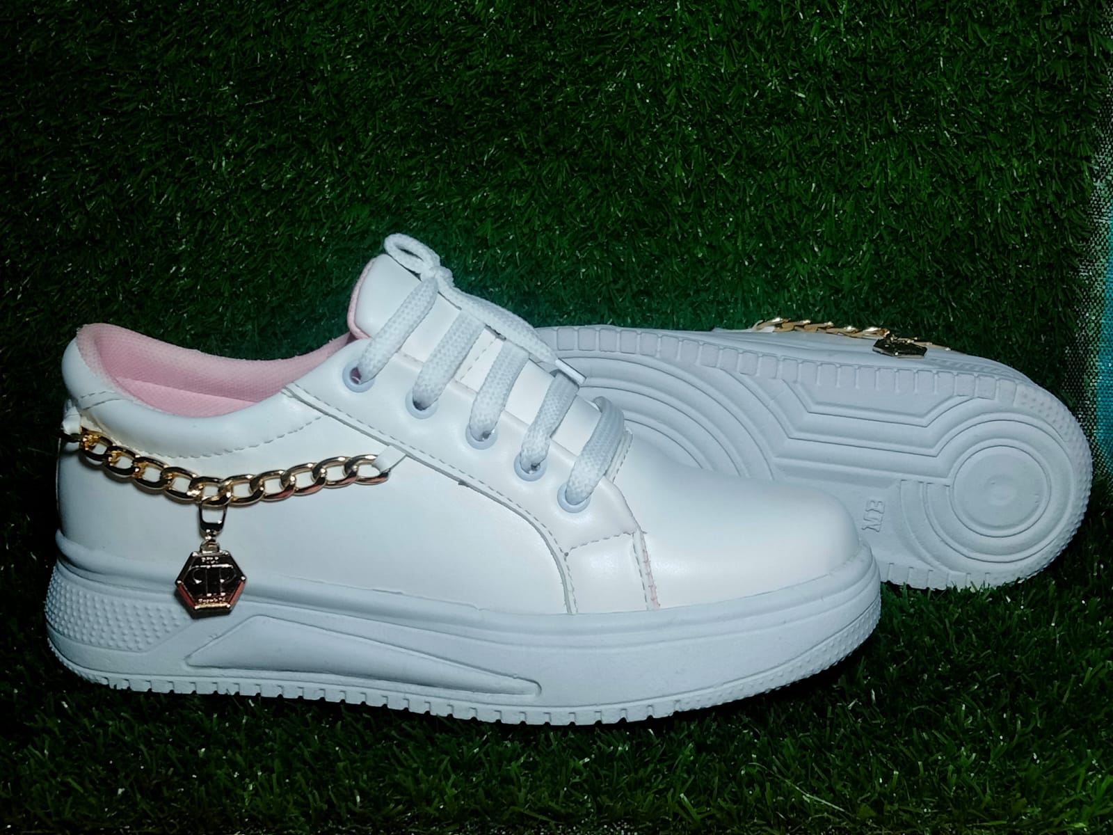 Beautiful & Stylish Sneakers for girls