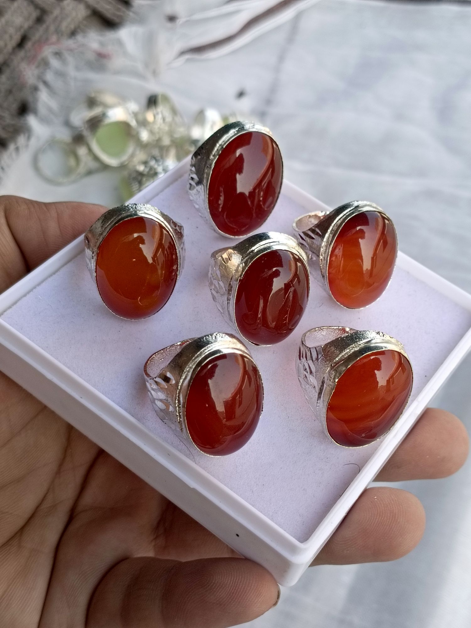 Big Size Ymami Haqeeq Ring different Colours Haqeeq italian rings Big stone ring 100% Orignal Aqeeq/Akik/agate/nag/stone/Gemstone/Haqeeq/yamni Haqeeq Stone/yamni Haqeeq gemstone/aqeeq stone/yamni aqeeq gemstone.