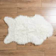 White faux Fur Rug 2 x 3 ft Home Decor