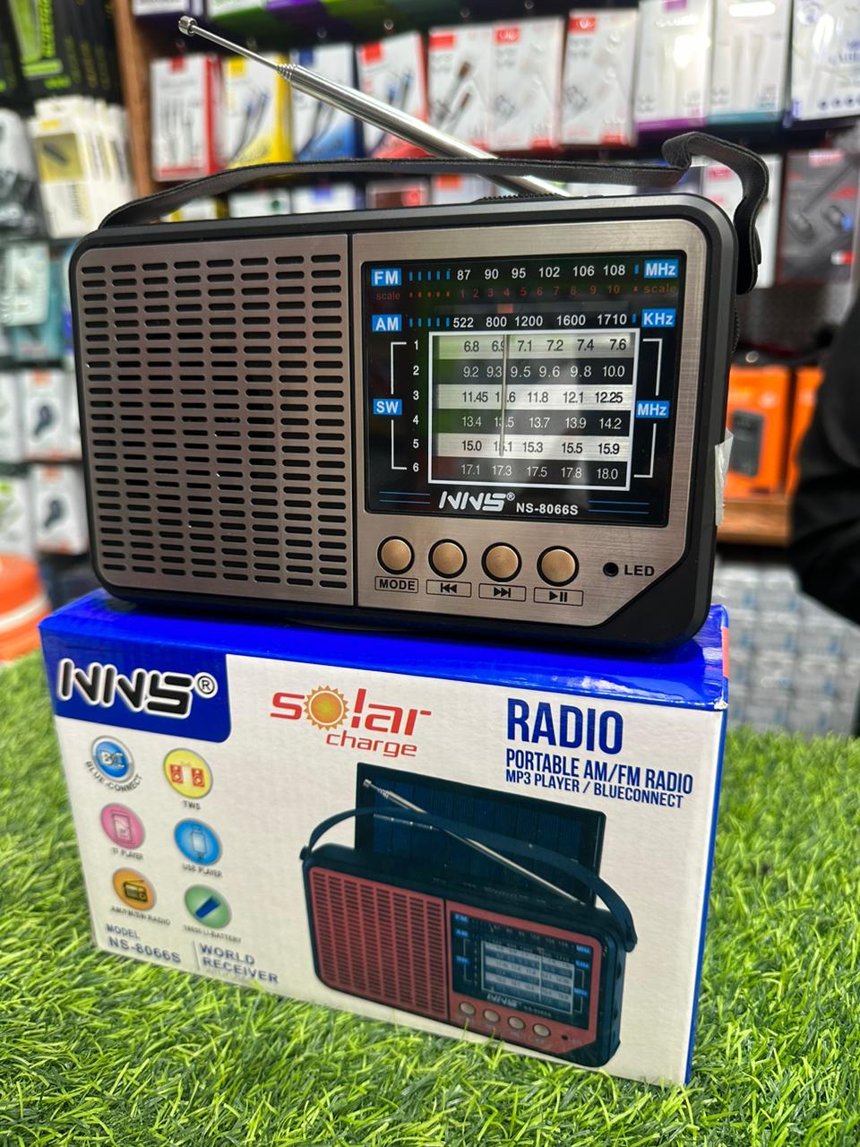 Radio portable AM/FM Radio solar charging