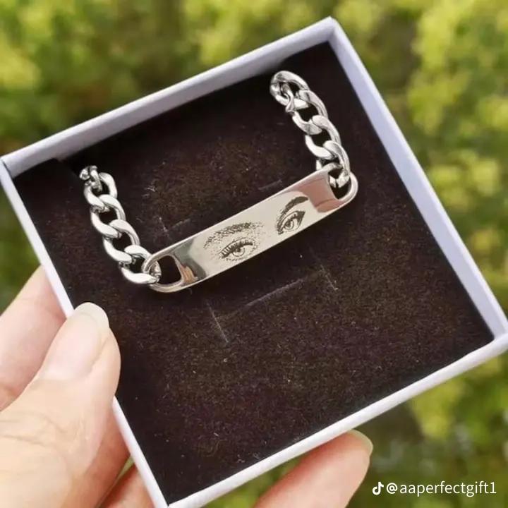 New Fancy Customized Eye Bracelet – Silver Color with Personalized Touch