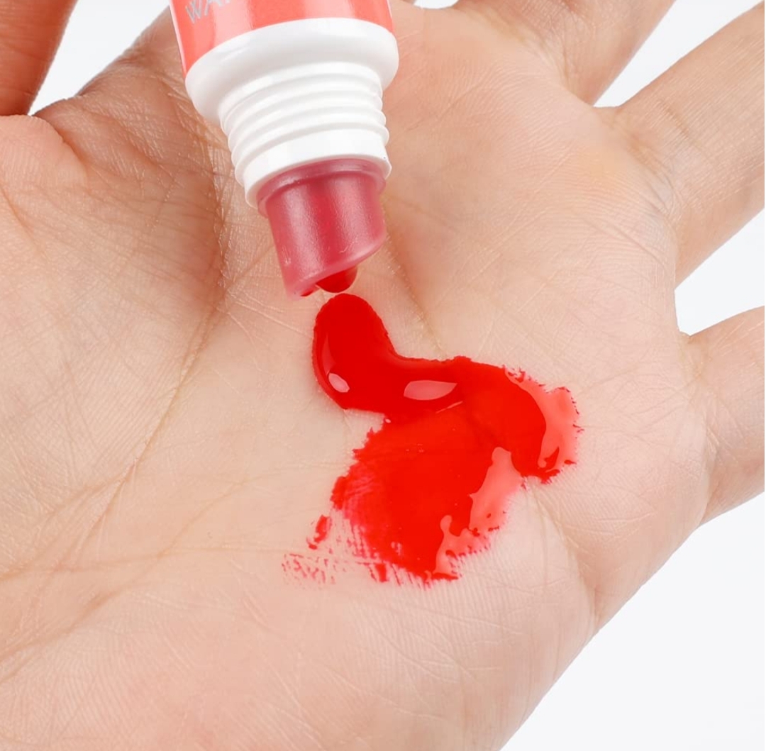 Long Lasting And Waterproof Peel Off Wow Lipsticks - 6 pcs - Multocolours Availble - Same as shown in Pictures