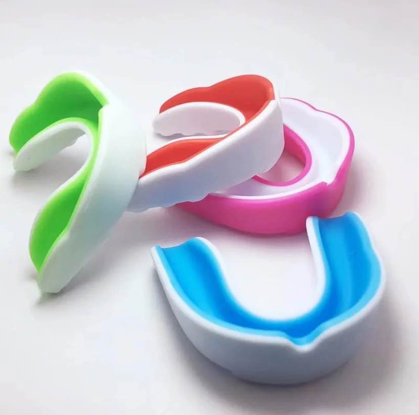 Best Quality MMA Gum Shield Mouth Guard Teeth Protection For Boxing Rugby Basketball Sports Adults Multicolor