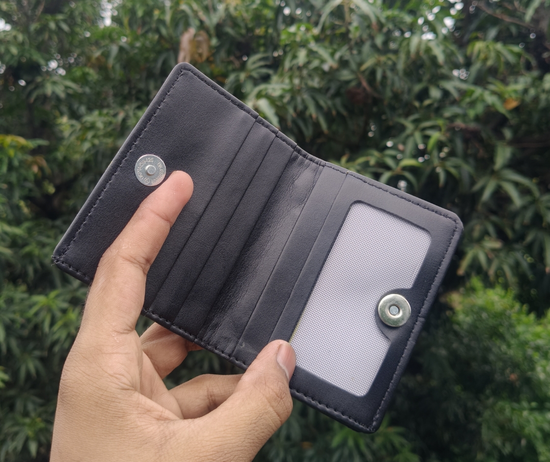 Genuine Leather Wallet for Men – 5 Compartments, Card Holder, Cash Organizer, Secure Button Closure