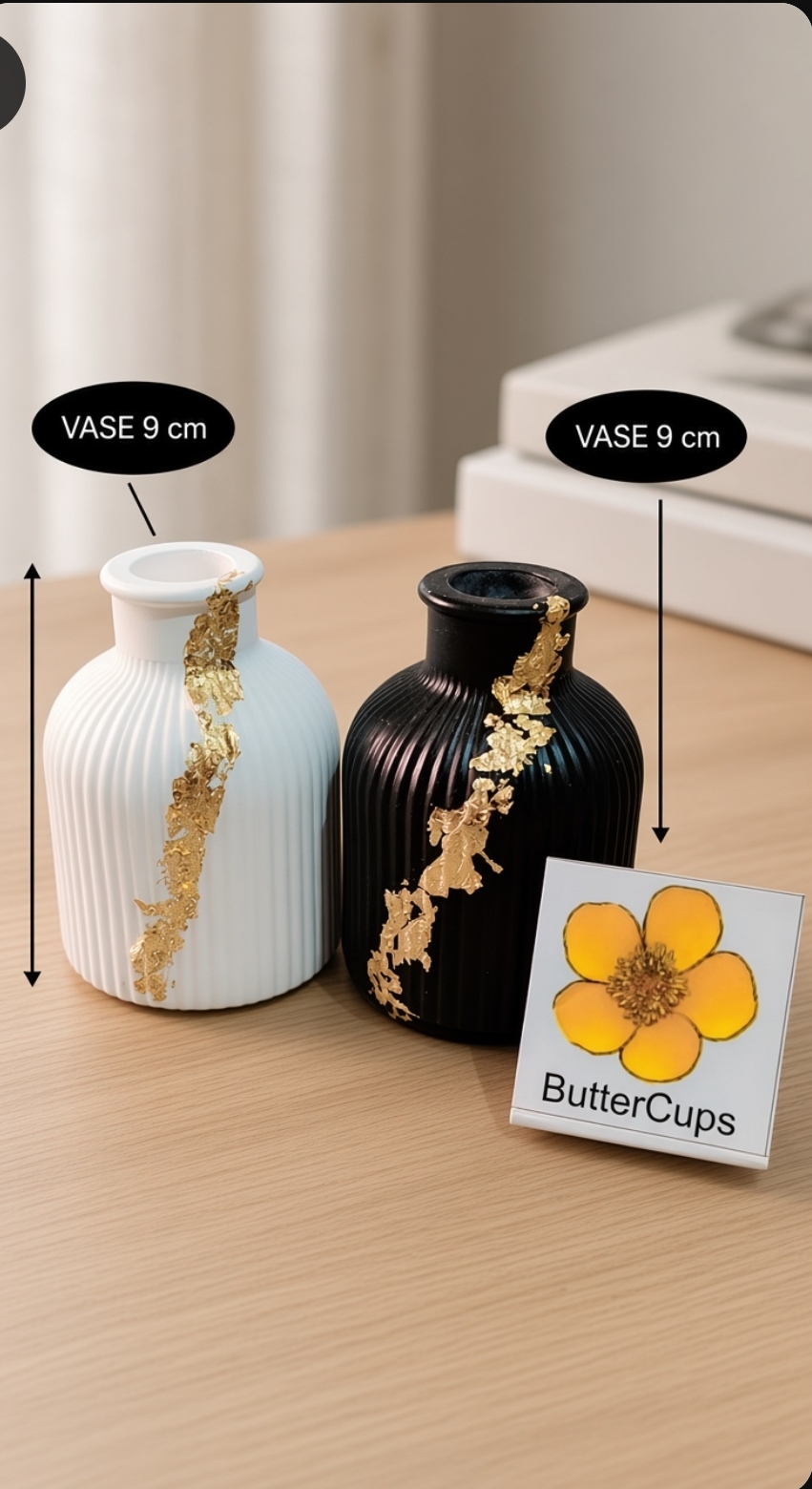 Pack of 2 ceramic mini Vases White & Black with gold leaves  size 10cm