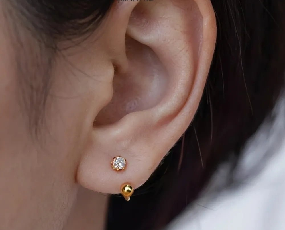 Premium Titanium Nose Pin & Ear Piercing Stud - Screw Back Zircon Multi-Piercing Jewelry for Nose, Lobe, Helix & Cartilage
