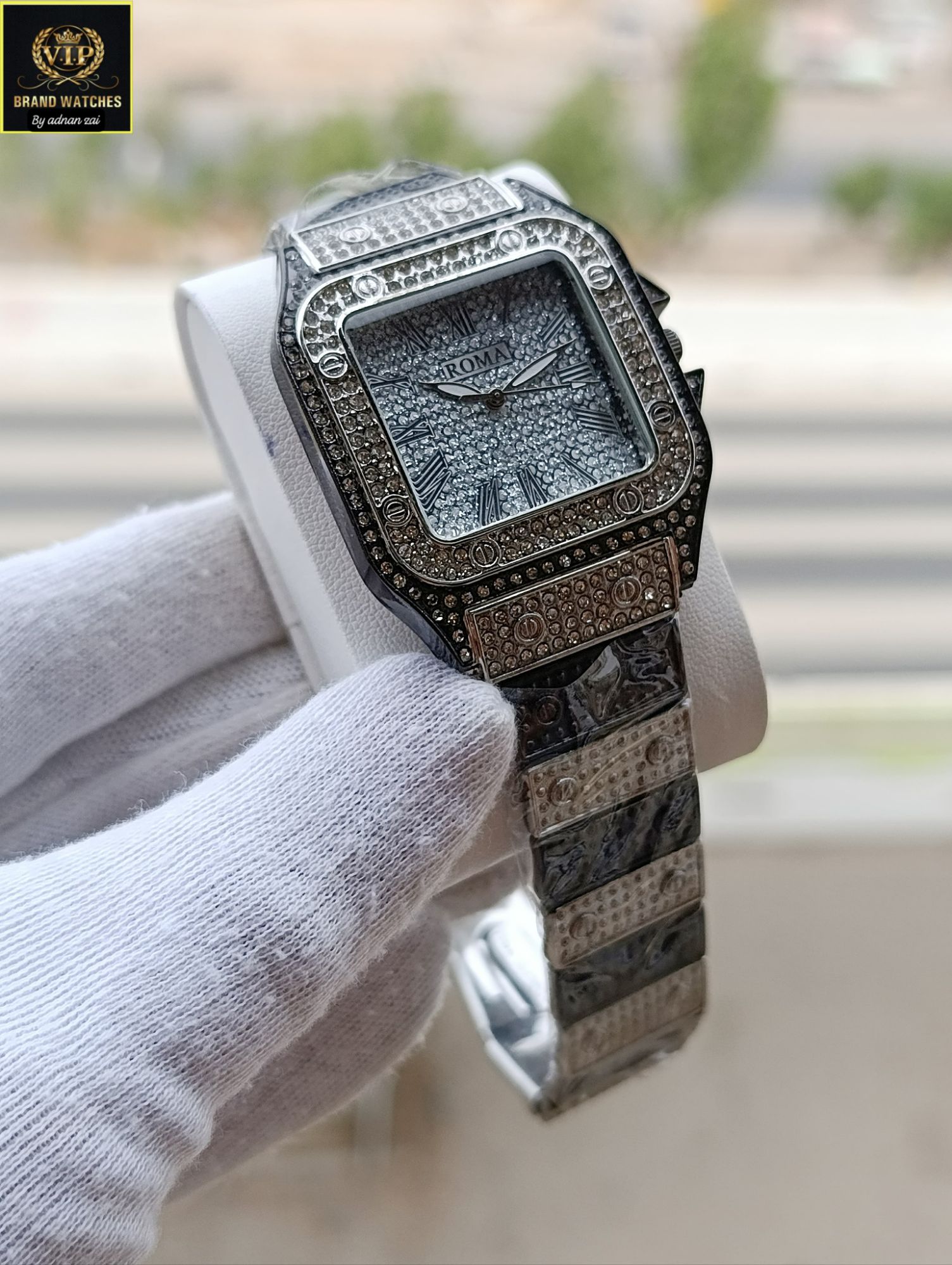 HOT DEALS Luxury Diamond Men Women Watches Gold Watch Ladies Wrist Watch Luxury Rhinestone Unisex Bracelet Watches Female Clock 2025 New