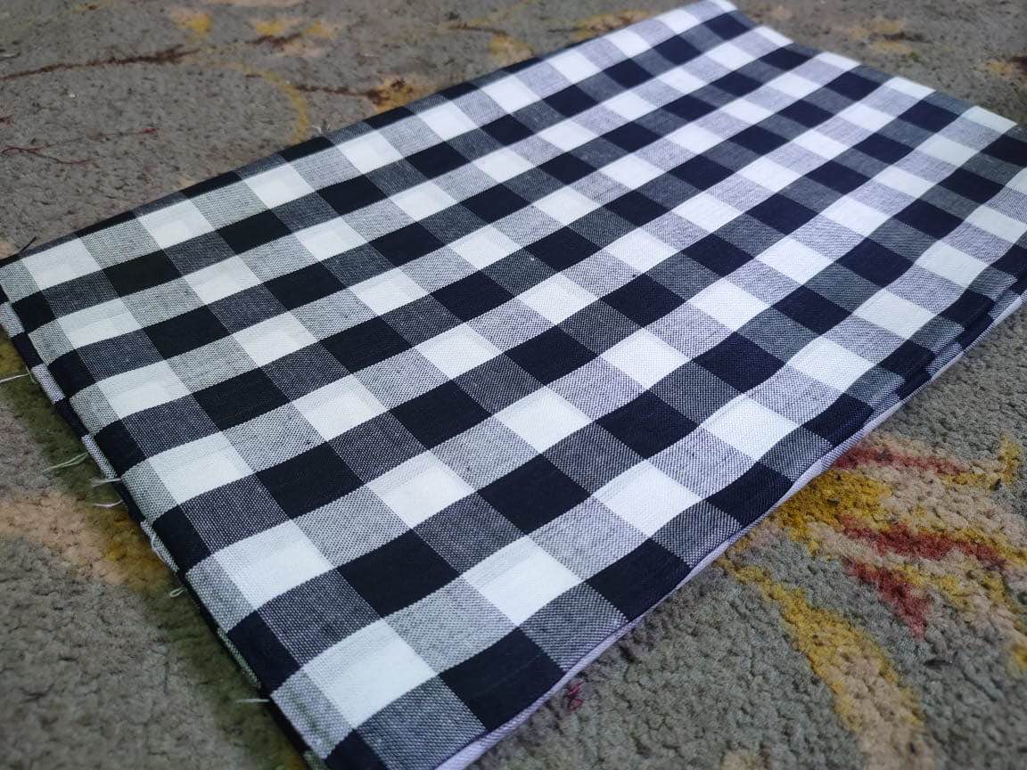 Traditional Lungi for men good quality and staple stuff longi 3 yard full size