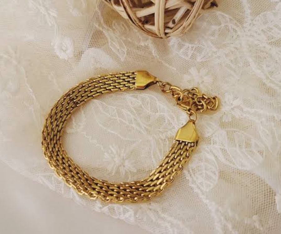 Women's Golden color Chain Bracelet | Adjustable Layered Link Wrist Chain for Girls | Elegant Fashion Jewelry Bracelet for Wedding, Party & Daily Wear | Stylish Minimalist Hand Accessories