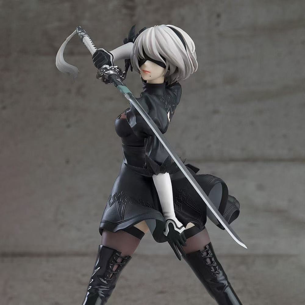 Hot 18CM Yorha 2B Black and White Series Anime Figure PVC Collectible Action Figures Model Doll Statuette 