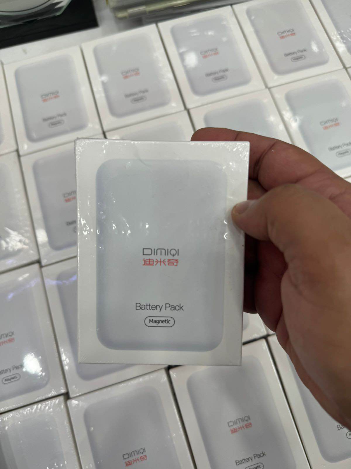 Dimiqi 5000mAh Magnetic Wireless Power Bank – 15W Fast Charging, Ultra-Slim Portable Charger