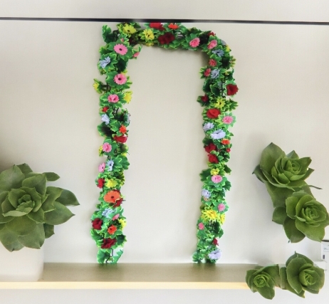 Multi Color Artificial Flower Garland with Green Leaves for Home, Office, and Wedding Decoration, 7 Feet Long
